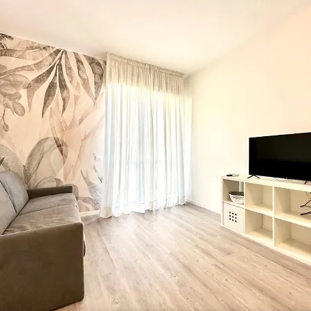 Costa Del Sol Family Apartments-carraro Immobiliare * Lido di Jesolo